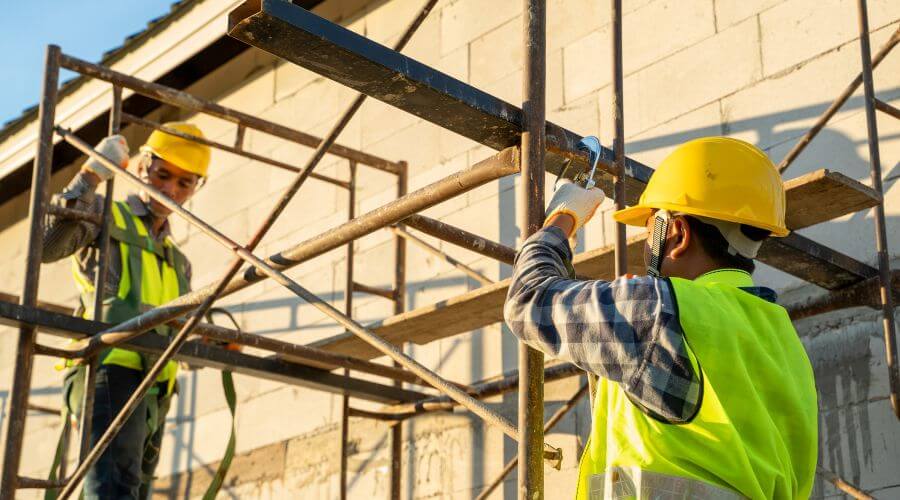 Professional residential roofers in Robinsonville, MS